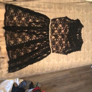 Black/nude formal dress mid thigh size 9